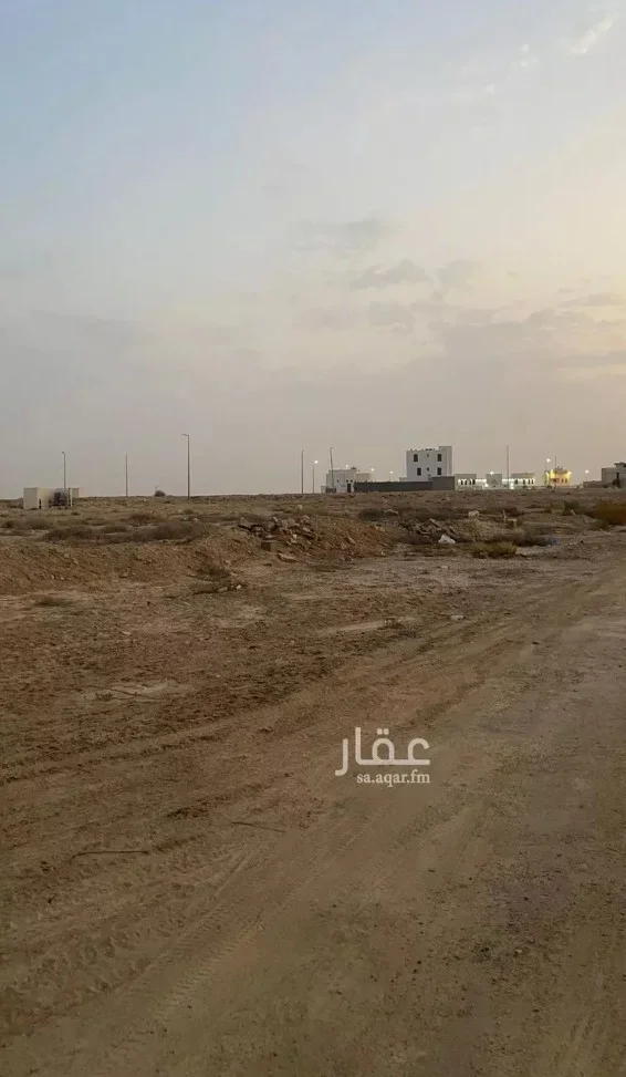 للبيع أراضي في حي الجزيرة