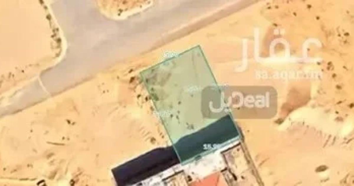 ارض سكنيه بحي الشفق