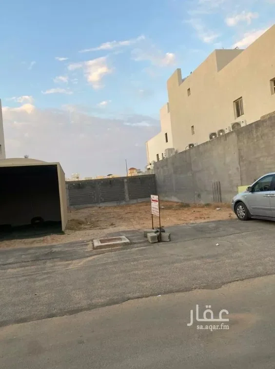 أرض للبيع في حي النهضة