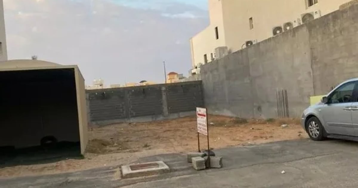 أرض للبيع في حي النهضة