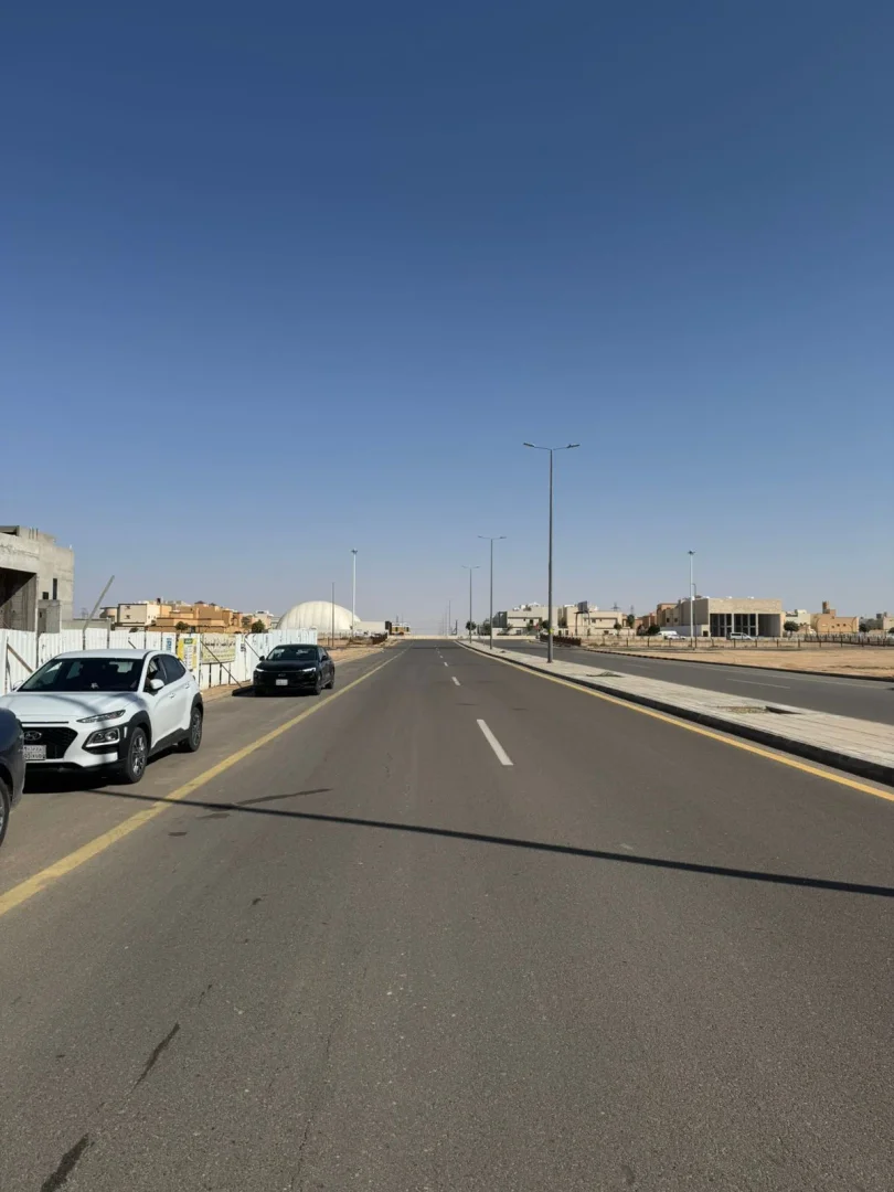 مركز خدمات سيارات متكامل للإيجار في حي النهضة - صورة 4
